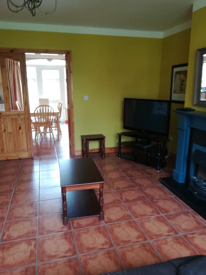No 14 Killarney Holiday Village Cloghereen ภายนอก รูปภาพ