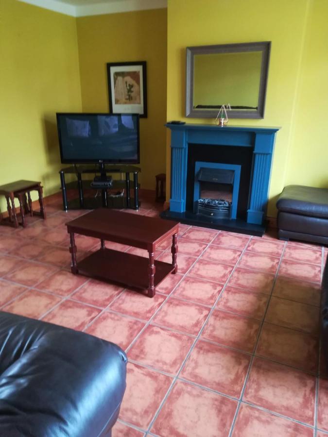 No 14 Killarney Holiday Village Cloghereen ภายนอก รูปภาพ