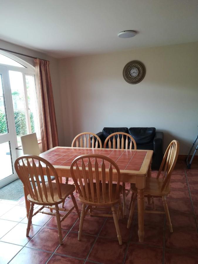 No 14 Killarney Holiday Village Cloghereen ภายนอก รูปภาพ
